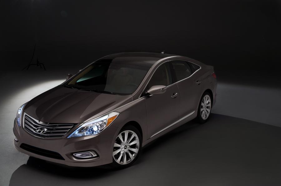  Hyundai Azera 2012 года  (фото 80 из 103)